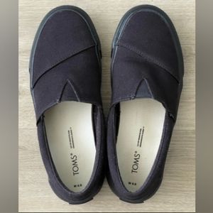 Tom's Fenix Women's Slip-On Shoes